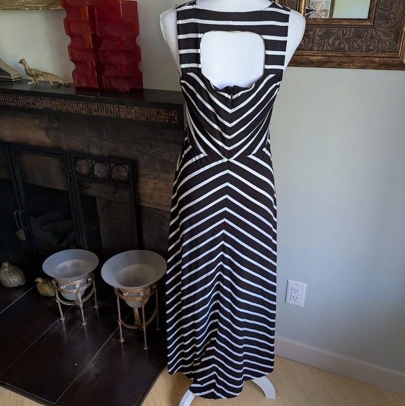 Talbots Womens Small Black White Stripe Chevron Open Back Stretch Maxi Dress 171 - Picture 5 of 13